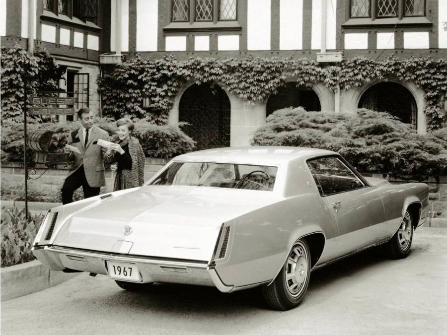  Cadillac Fleetwood Eldorado 1967 года  (фото 6 из 7)